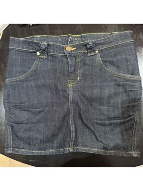 MARCIANO DENIM MINI SKIRT WITH RUCHING AT BUTT & THIGHS, SZ 28